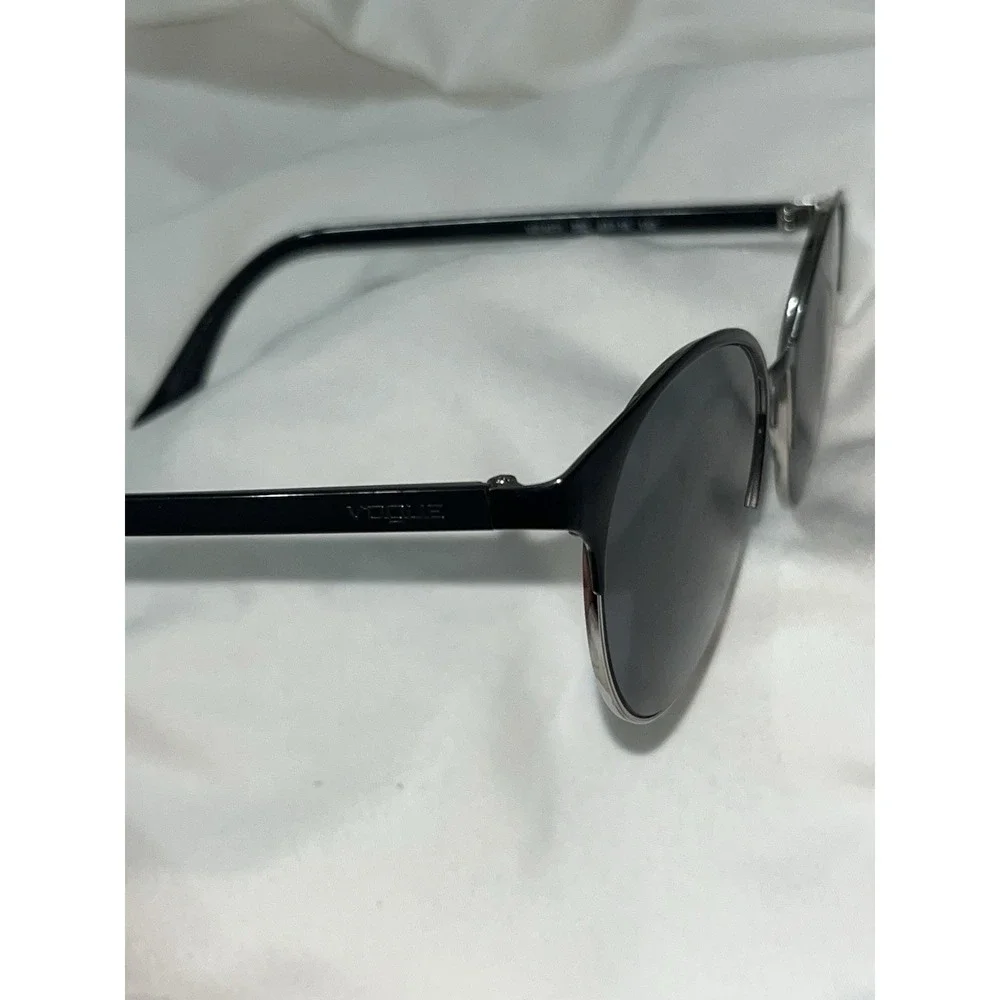 Vogue VO4011 352 Round Designer Sunglasses Eyeglasses Frames Black 49-18-140